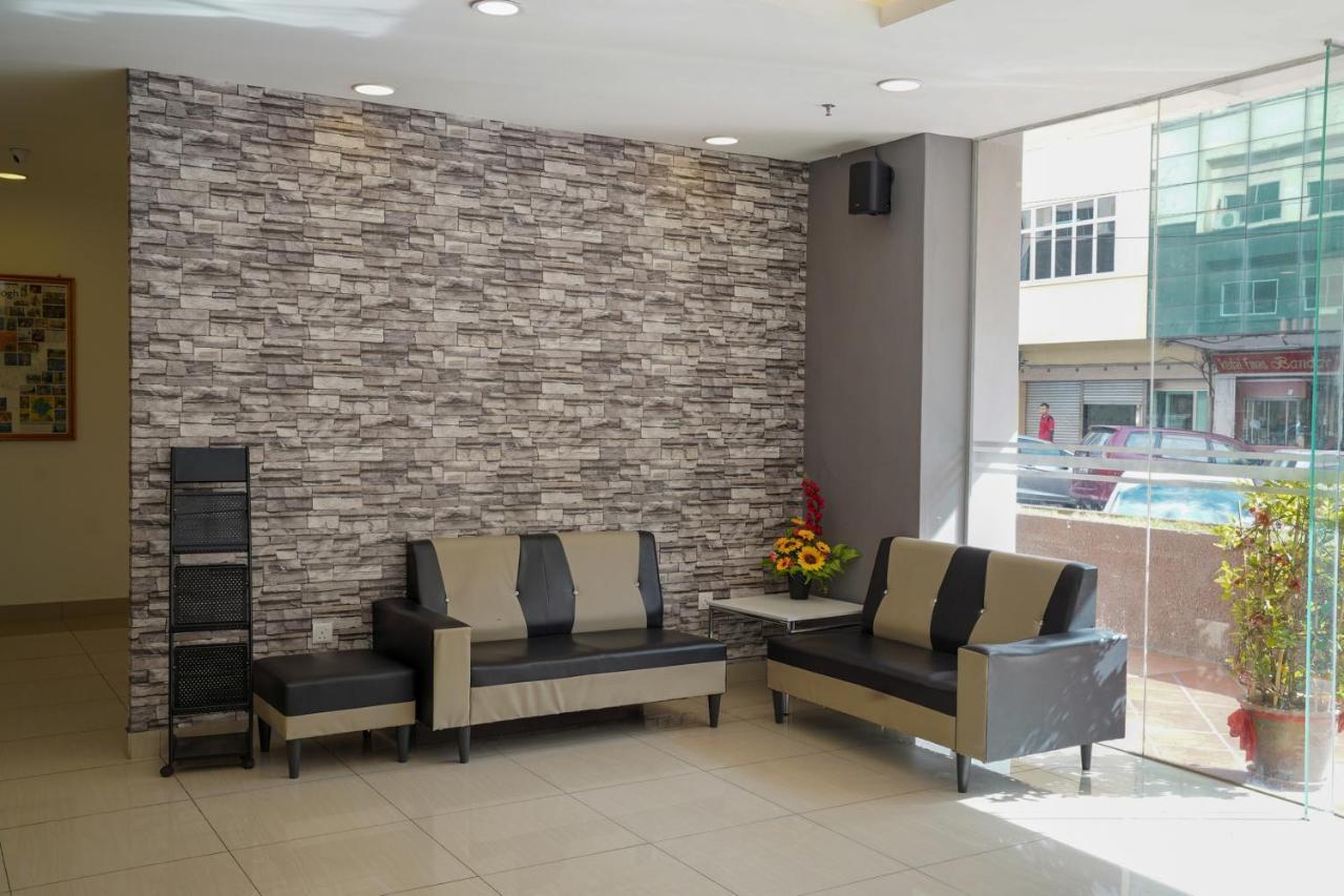 Oyo 89531 Villa Hotel Segamat Exterior photo